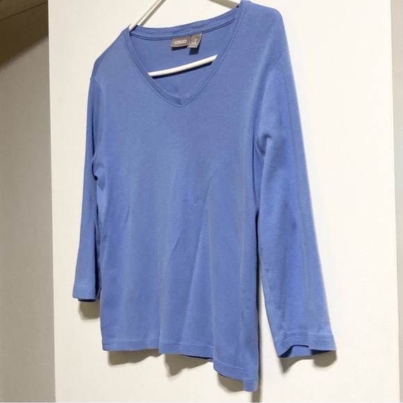 Chicos Blue 3/4 Sleeve Light Blue Basic Cotton Tee Womens Medium Chicos Size 1 - Picture 7 of 13